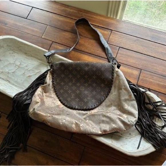 Up cycled LV with gold acid washed cowhide. Lightly used. - Picture 1 of 5